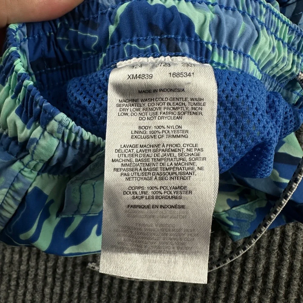Columbia PFG Men M Blue Green Tropical Monstera Leaf Print Fishing Shorts XM4839